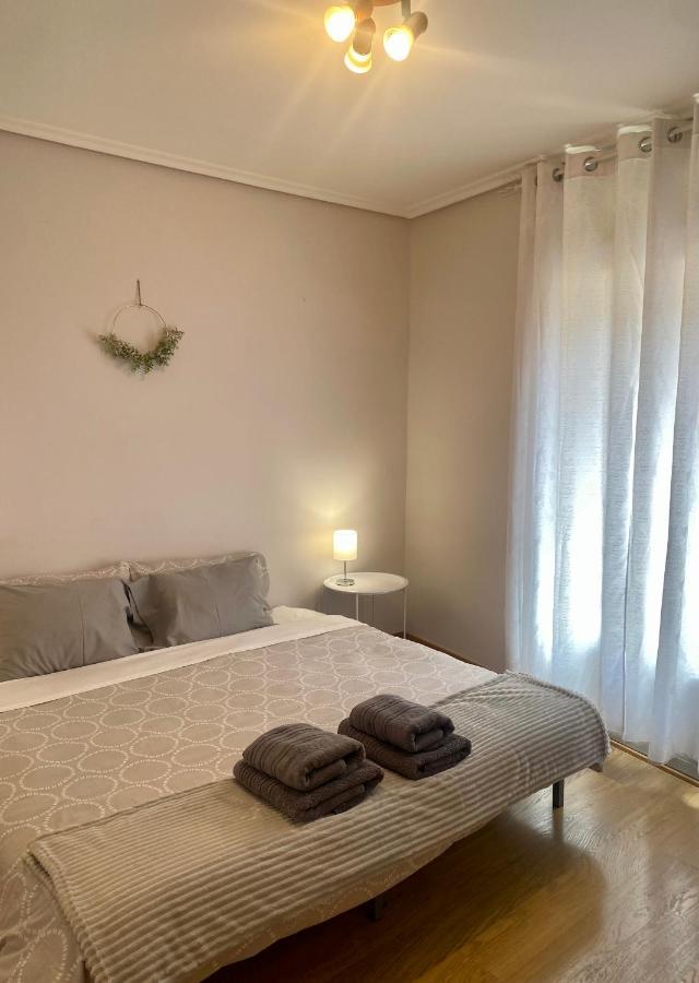Ferienwohnung Breton 50 Logroño Exterior foto